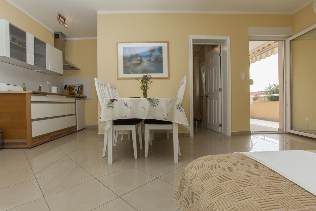 Apartments Damjanovic Makarska Dış mekan fotoğraf